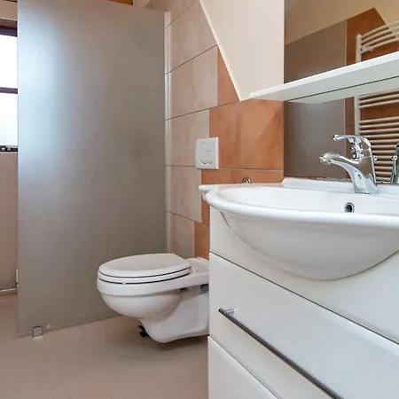 12 Person In Nimtofte-by Traum Nimtofte