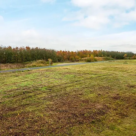 12 Person In Nimtofte-by Traum